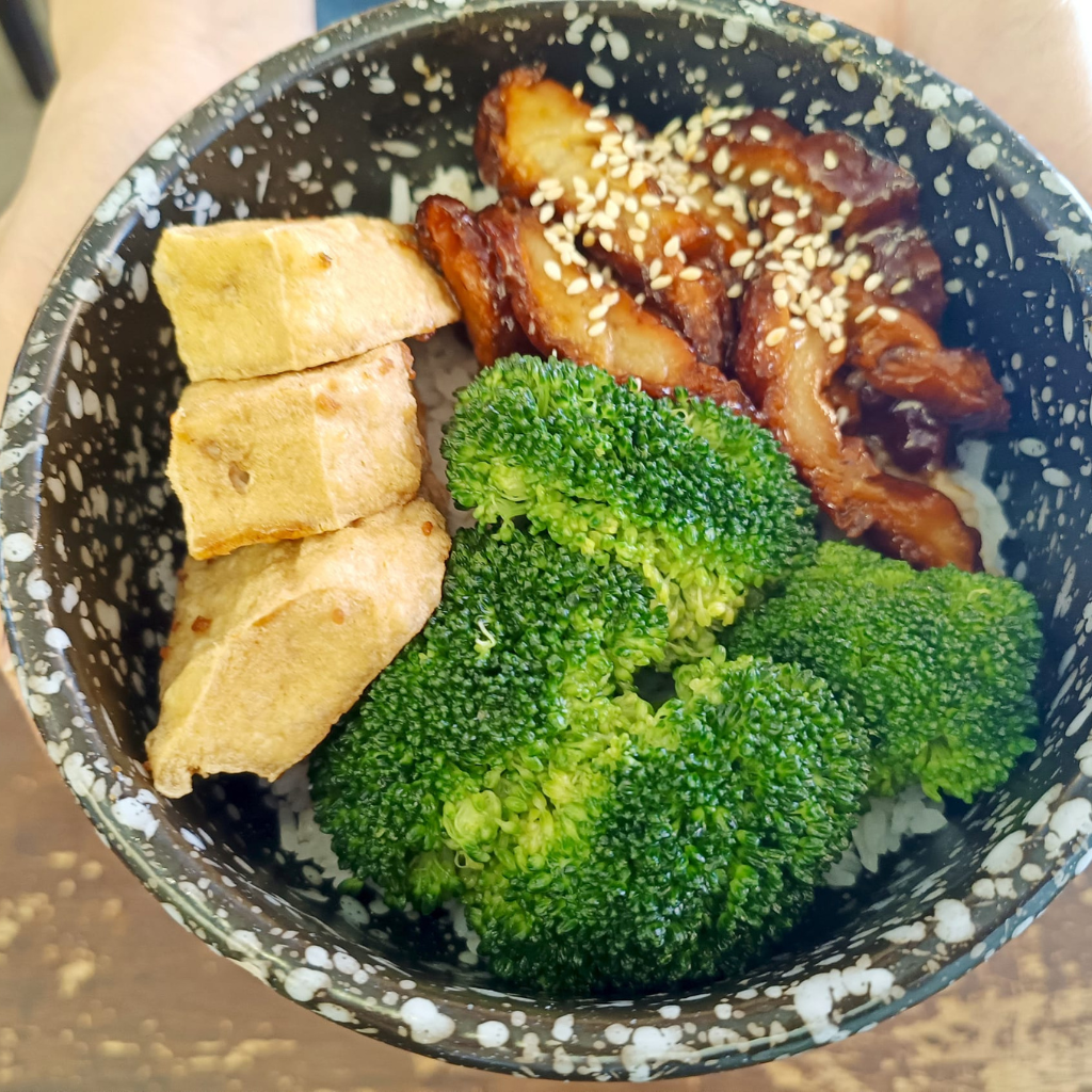 新山素食馆