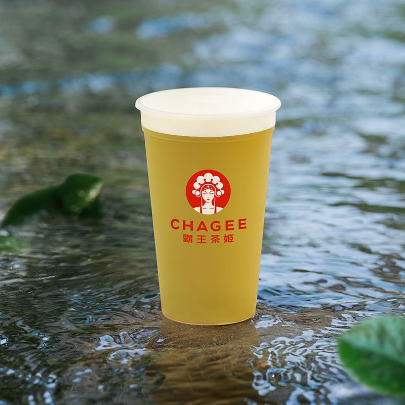 霸王茶姬：茶香四溢，口感满分！2025年吉隆坡最具人气的饮料，尝一口让你无法忘怀！